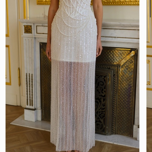 Elegant White Beaded Wedding Dress - Picture 1 of 6